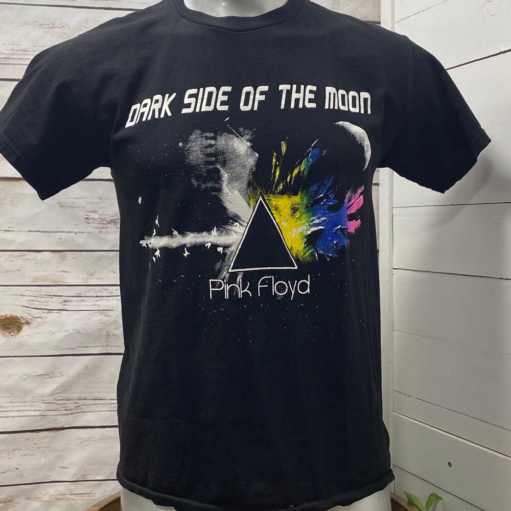Pink Floyd Dark Side of the Moon Album Concert Tour Rock Band T-Shirt Neon Logo